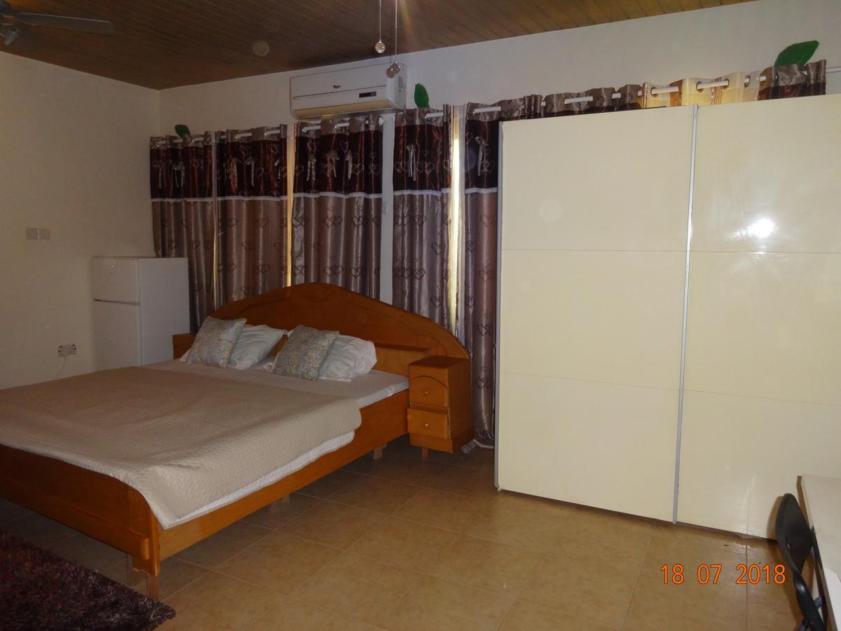 Nordik Palace Bed & Breakfast Tema Exterior photo